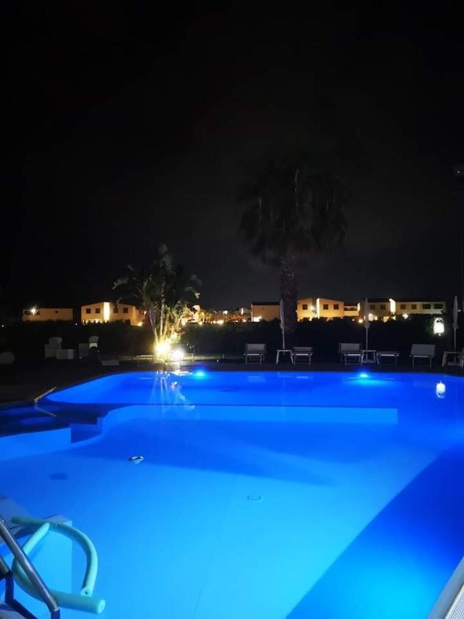캄포펠리체 디 로첼라 Beb Oasi Marina B&B 외부 사진