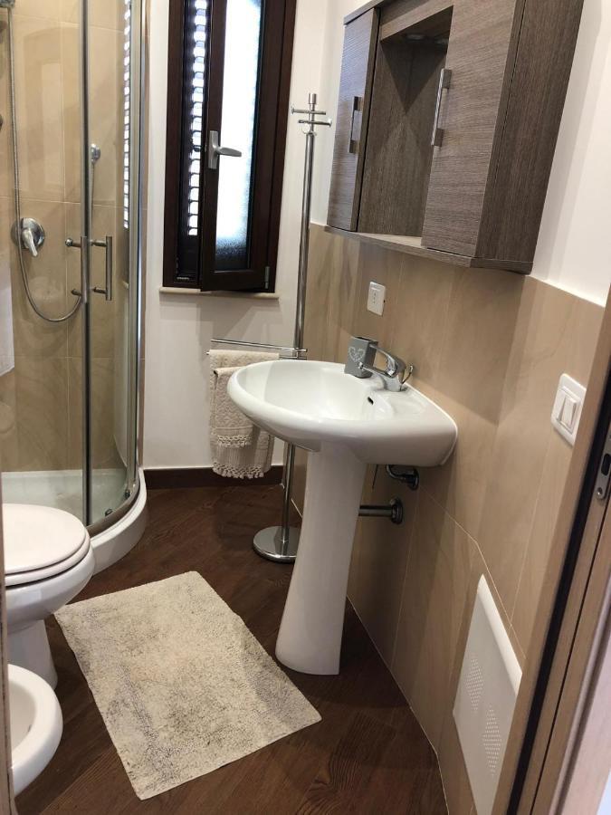 캄포펠리체 디 로첼라 Beb Oasi Marina B&B 외부 사진